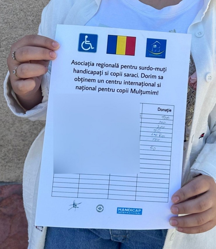 tinere prinse de jandarmii din constanta incercand sa stranga bani sub pretextul unei asociatii caritabile fictive 692eefdd55ac8