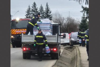 tone de apa transportate catre localitatile prahova si dambovita afectate de intreruperea alimentarii cu apa 69346c39e133a