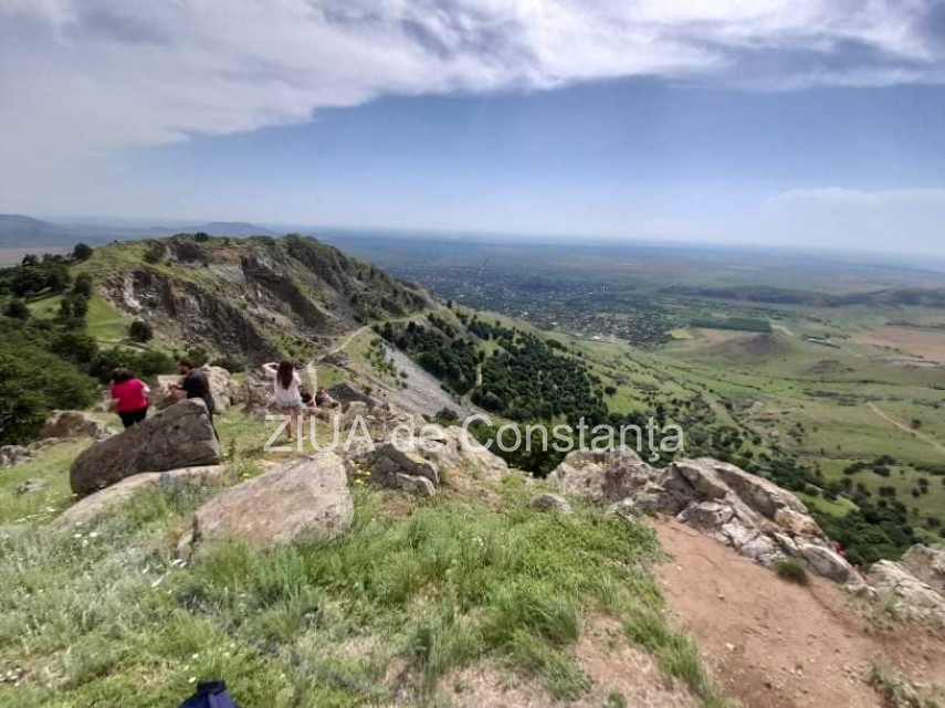 traseul pentru vizitarea muntilor macinului ar putea fi adaptat persoanelor cu dizabilitati proiect al unui tulcean imobilizat in scaun cu rotile 69380fe7f20b8
