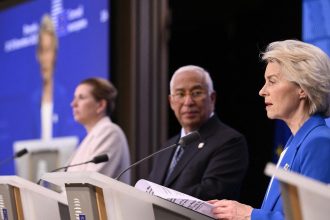 ue a aprobat un imprumut de 90 de miliarde de euro pentru ucraina 6945099c617ca