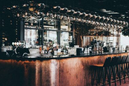 un nou bar deschis in municipiul constanta cine este fondator 694165539d609