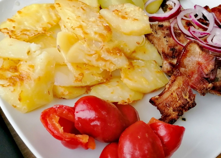 un restaurant din constanta ofera mancare persoanelor in nevoie in fiecare zi la pranz 69385e3231be3