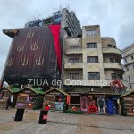 ursuletii de plus dati jos de pe cladirea din piata ovidiu din constanta 692fe7467d58c