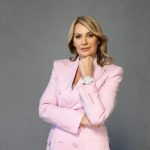 video nadia comaneci mesaj special pentru jandarmul care a interpretat imnul romaniei in avion la peste 10 000 de metri altitudine 693d57b19d815