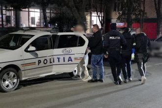 video retineri la medgidia intr un dosar de camata si santaj doi barbati suspectati ca au amenintat victime pe retelele sociale 695471e3dc26b