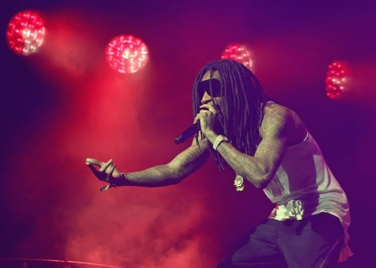 wiz khalifa dat in urmarire nationala deocamdata 694499183031c