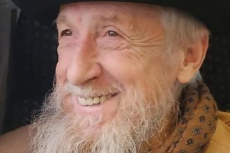 a murit artistul plastic gheorghe carutiu 695da7e6ed401