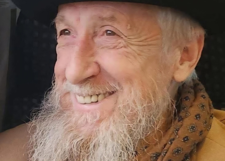 a murit artistul plastic gheorghe carutiu 695da7e6ed401