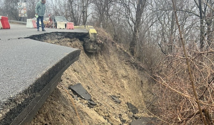 alerta in campina soseaua surpata dupa alunecarea de teren s a prabusit 6979daa2eadbd