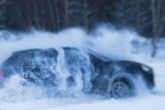 amenzi usturatoare pentru soferii care fac drifturi pe zapada 696a560a6011e