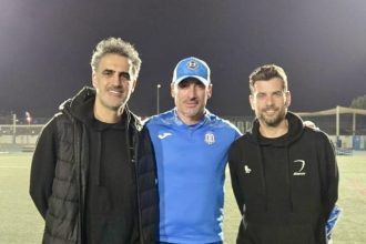 antrenorul andrei ivascu la academia de fotbal alliance din dubai placerea jocului sustine performanta 697a0079afc26