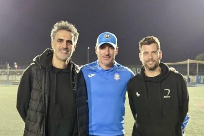 antrenorul andrei ivascu la academia de fotbal alliance din dubai placerea jocului sustine performanta 697a0079afc26