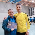 antrenorul iulian baraitaru distinctie primita din partea comisiei judetene de arbitri constanta galerie foto 6969073ecbb72