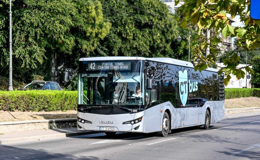 anunt important al ct bus se reia programul pilot de urcare in autobuz pe la usa din fata 696a4ea75524d