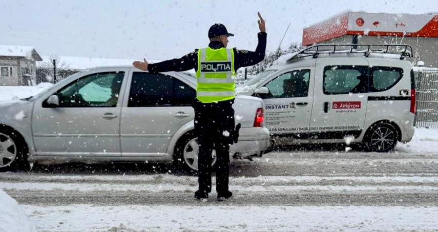 anvelopele de iarna sunt obligatorii recomandarile politiei romane pentru a evita accidentele pe polei 69592040e2217