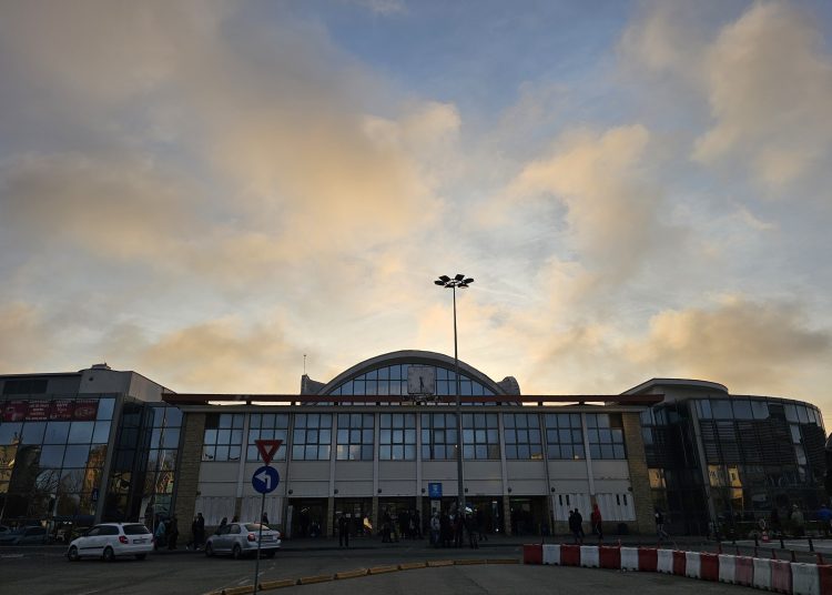 avanseaza planul urbanistic care prevede mutarea garii cfr din constanta 697376ff21031