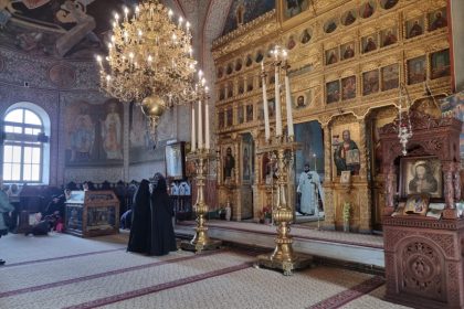 azi ziua marilor dascali ai bisericii sfintii trei ierarhi 697c4f516f871