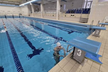 bazinul de inot de la palatul copiilor a fost redeschis dupa peste opt luni de suspendare a functionarii galerie foto 696756bc5b9e7