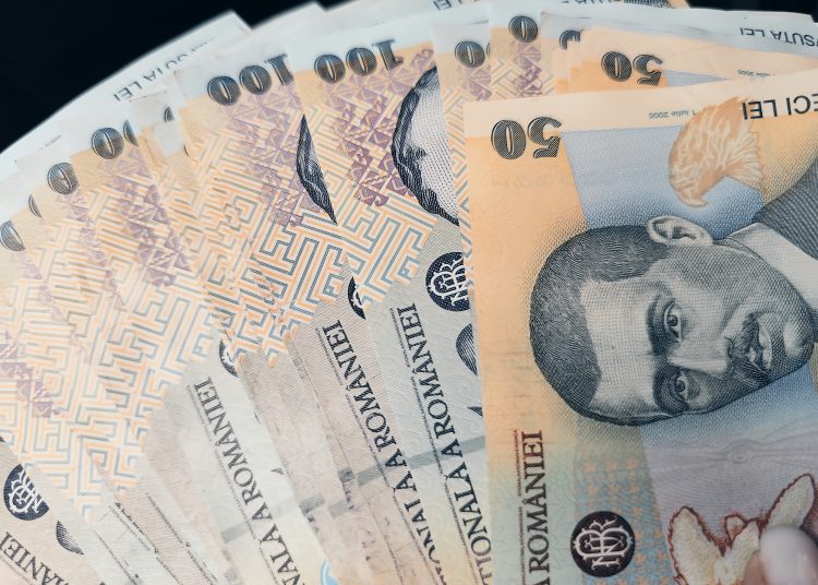 ce se mai intampla in dosarul profesoarei de religie care si a insusit banii stransi de la elevi pentru o