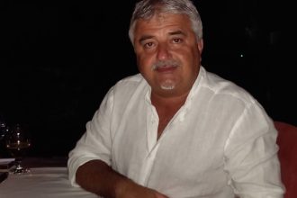 constantin fratila a achizitionat hotelul siret din saturn scos la licitatie de thr marea neagra 6974185aa7c75