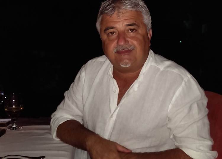 constantin fratila a achizitionat hotelul siret din saturn scos la licitatie de thr marea neagra 6974185aa7c75