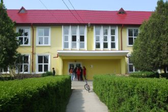 continua demersurile pentru mentinerea claselor teoretice la liceul din cobadin 696f71ddbbf91