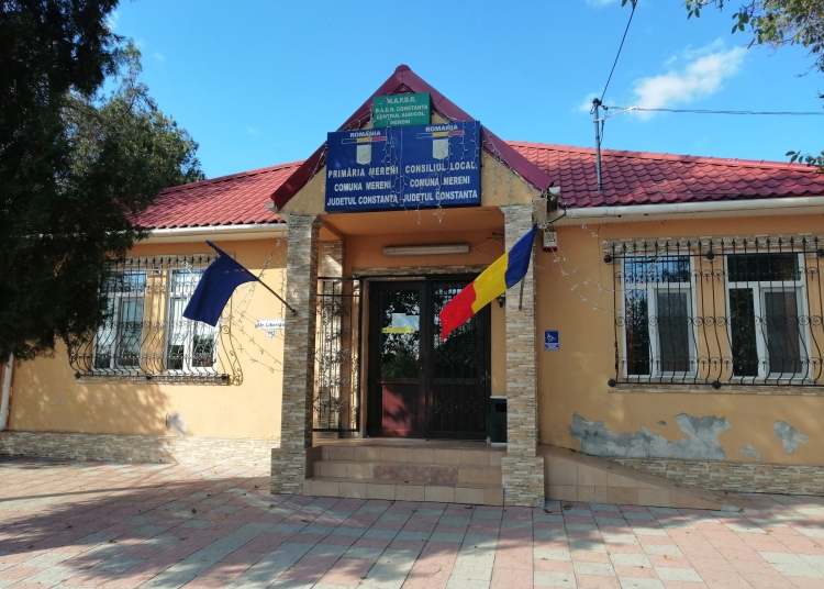 continua tensiunile adiministrative la mereni prefectura cere anularea mai multor dispozitii cum se apara primarul 6979499ea81fa