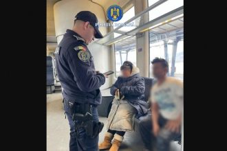 cum a incercat un tanar de 21 de ani sa beneficieze de gratuitate la calatoria cu trenul s a ales cu dosar penal 697b3d27a5c69