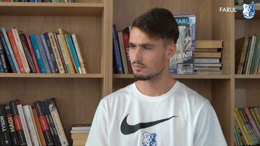 daca ar fi sa definesc cuvantul farul as spune iubire 696b60561ae13