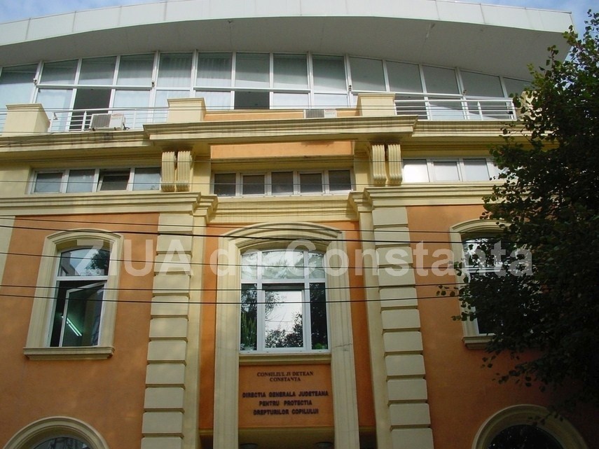 dgaspc constanta investeste in formarea profesionala a personalului cursuri de igiena pentru sute de angajati document 697b1e226b8cf