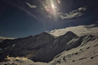 doi tineri disparuti pe munte in drum spre varful moldoveanu salvamontistii in alerta 6962a4ccab13d