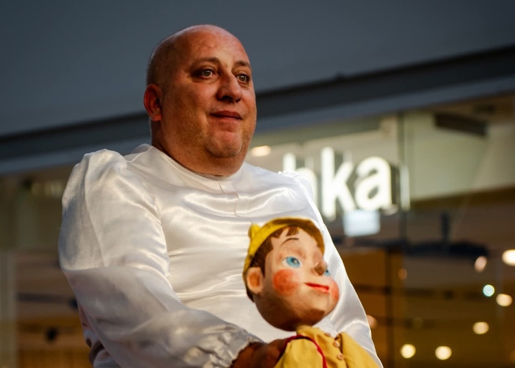 doliu in lumea teatrului actorul scenaristul si regizorul constantean cristian mitescu s a stins din viata 6958acee3e208