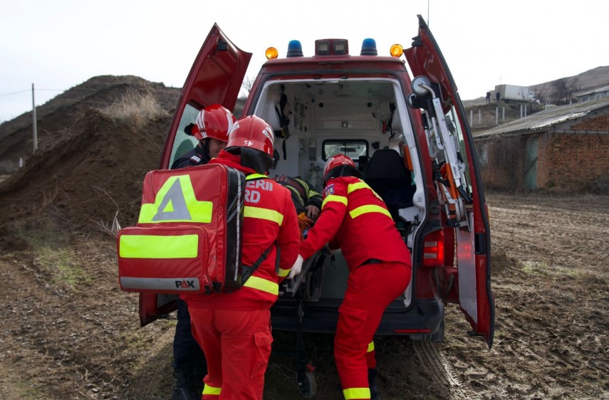 exercitiu de amploare al pompierilor in apropierea localitatii turcoaia 697b680dcdb42
