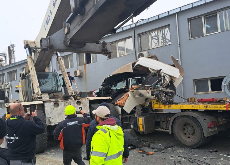 expertiza tehnica in cazul accidentului de munca din port in care au murit doi angajati ai socep 69783c3f81118