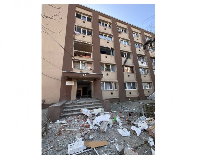 explozie intr un bloc de locuinte din buzau alimentare cu gaze oprita pentru zeci de consumatori 696cdc491c326