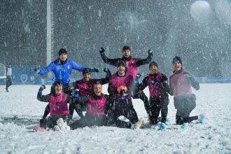 farul constanta antrenament in decor hibernal combinatia perfecta zapada zambete si fotbal galerie foto 6960b4b0f4196