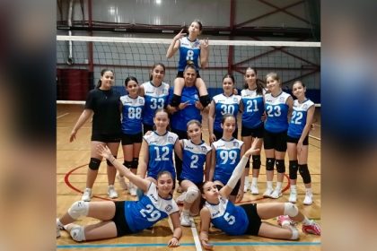fetele de la minivolei victorii clare si in ultimul turneu al fazei inter judetene galerie foto 69771e31bcf2a