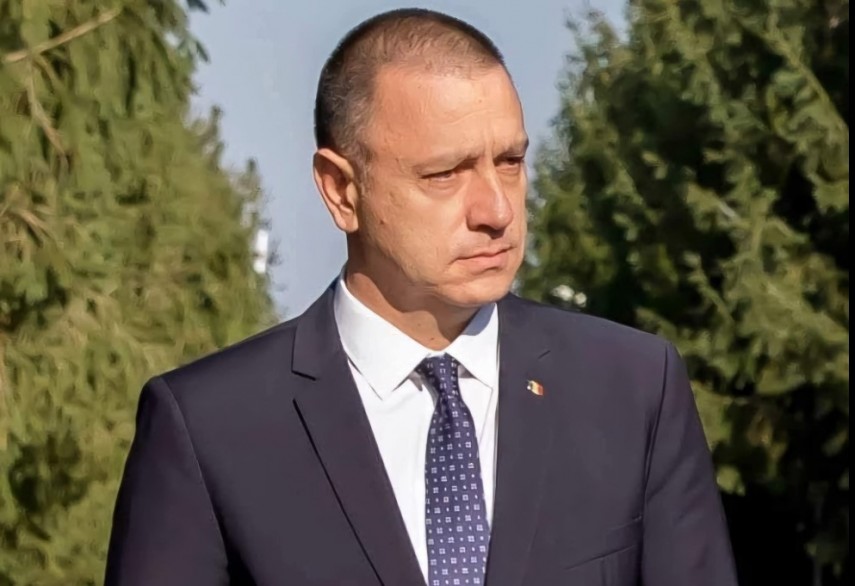 fostul ministru mapn mihai fifor a afirma ca militarii se pensioneaza la 48 de ani este o minciuna propagandistica 6966991436eed