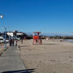 foto inceput de ianuarie cu temperaturi ridicate la malul marii oamenii s au relaxat pe plaja 695916982300e