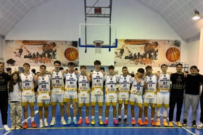juniorii under 18 si under 17 meciuri oficiale in sala de la complexul sportiv tomis 6970913fb0716