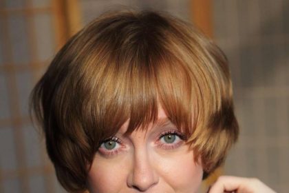 jurnalista emilia sercan tinta amenintarilor si insultelor dupa publicarea articolului despre presupusul plagiat al ministrului justitiei 6972618e87319