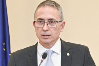 mugur tolici noul director al directiei emisiune tezaur si casierie a bancii nationale a romaniei 697a0160a5952