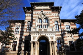 muzeul de arta populara constanta adresa date de contact si conducere 6968d2a9c3479