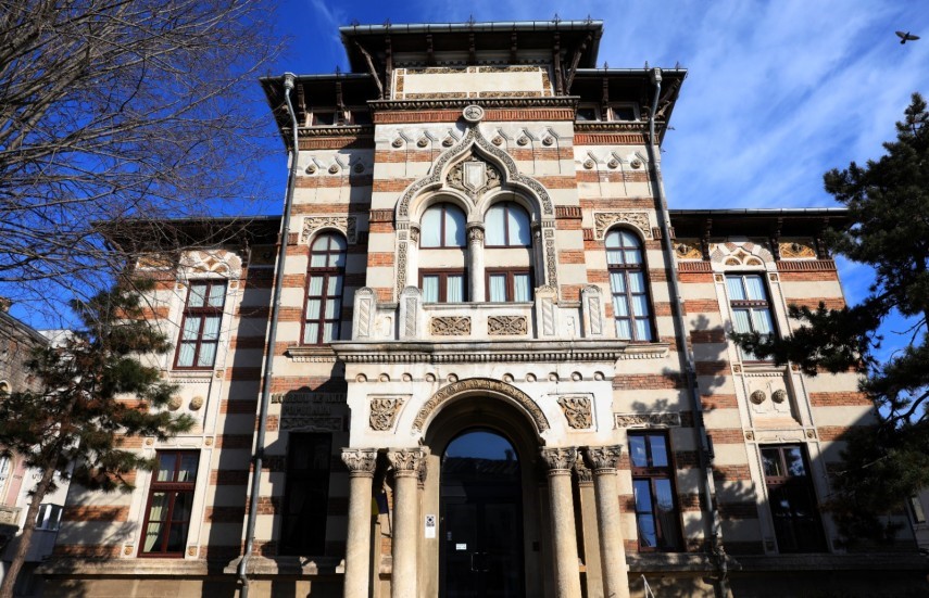 muzeul de arta populara constanta adresa date de contact si conducere 6968d2a9c3479