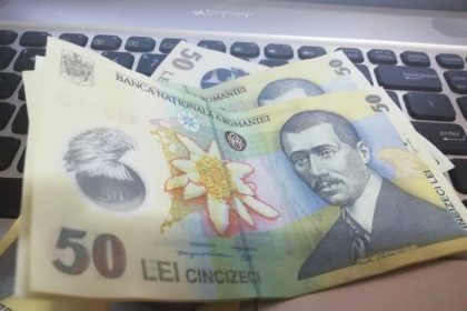 noi detalii ele sunt angajatele primariei mihail kogalniceanu din tulcea care au delapidat peste 4 milioane de lei 696ecfe508ff1