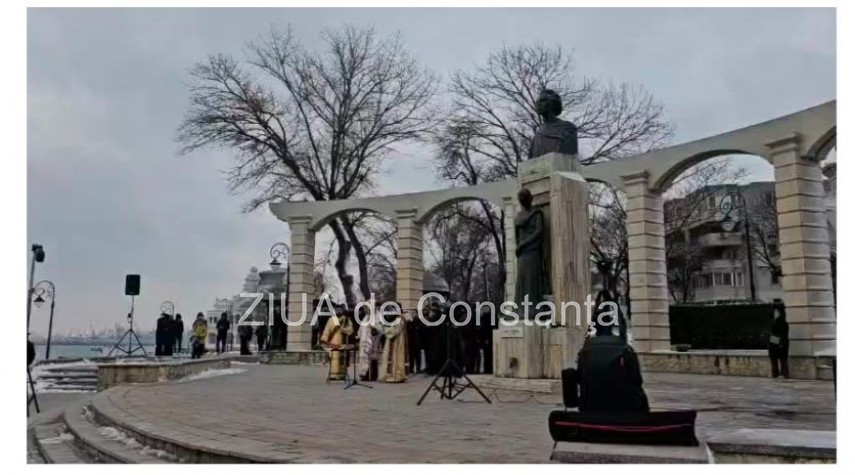 omagiu religios la constanta de ziua culturii nationale ips teodosie oficiaza o slujba pe faleza cazinoului 6968b3a218696