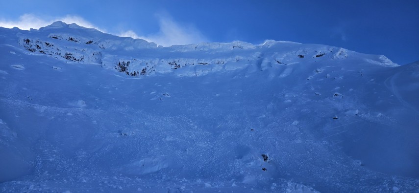 pericol de avalansa in muntii fagaras avertismentul salvamontistilor 696133733b4e7