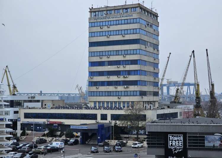 peste 100 de accidente si incidente navale intr un singur an patru persoane si au pierdut viata iar alte 15 au fost ranite 69562d0bf1b8c