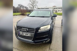 politistii de frontiera din cernavoda au oprit un autoturism cautat de autoritatile britanice 6960bfe0b468e