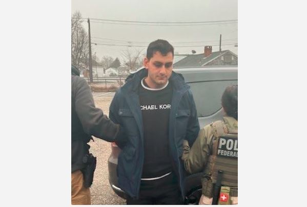 roman arestat in sua pentru infractiuni grave impotriva minorilor 6968be1c78224